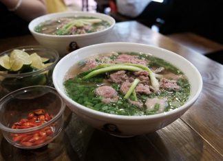 Đâu là những quán phở có hương vị ngon nhất Việt Nam?